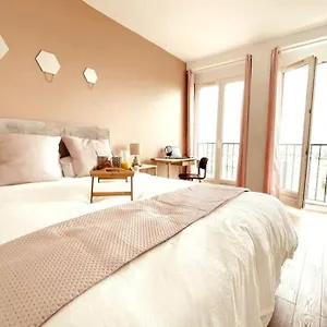 Ciel De Paris : Vue Tour Eiffel Appartement Choisy-le-Roi